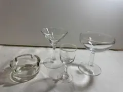 ガラス製カクテルグラス・灰皿セット