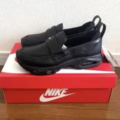 Nike Phenomena SWDC Black/Metallic Gold