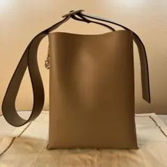【最終価格】　ショルダーバッグ　ベージュ