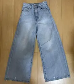 スタイル良！MOUSSY ワイドレッグデニム 0サイズ ジーンズ