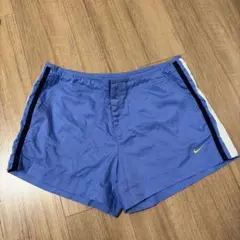 Nike ライトブルーショーツ