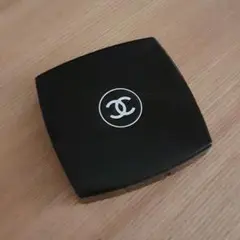 シャネル DUAL　EYE　SHADOW