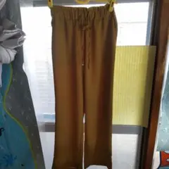 GU イージーパンツ マスタード ウエストゴム