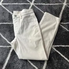 UNIQLO ホワイト　7部丈パンツ