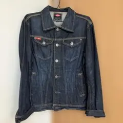 Item thumbnail for item cc7f64db-d5ab-454e-a338-15939c50dd1a