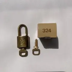 Item thumbnail for item 82f9ad51-d7cd-4a64-96a8-88365026b2a8