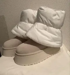 UGG classic MiniDipper Puffy Whiteのサムネイル