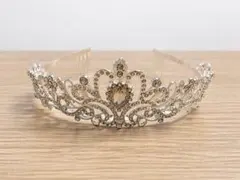シルバークリスタルティアラ　結婚式　ウェディング