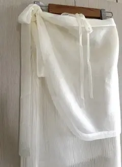 EAPHI エフィ CLEAR YARN WAVE WRAP SKIRT SETのサムネイル