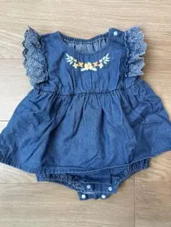 breeze デニム刺繍ロンパース