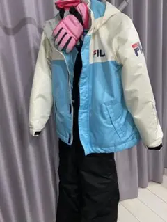FILA 子ども用スキーウェア140センチ（手袋付き）