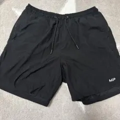 MP ブラック ショートパンツ