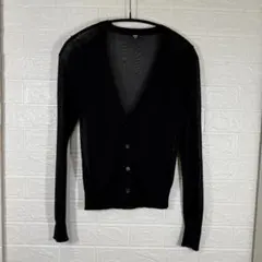 UNIQLO ブラックVネックカーディガン 秋