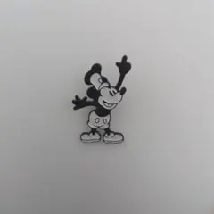 【ピンバッジ】2199 ディズニー ミッキー 蒸気船ウィリー レトロ