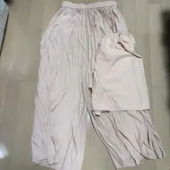 UNIQLO プリーツワイドパンツ ベージュ M