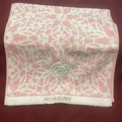 Yves Saint Laurent 花柄フェイスタオル