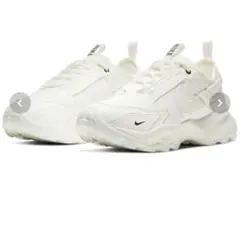 【NIKE】ナイキ ウィメンズ W NIKE TC 7900 オフホワイト