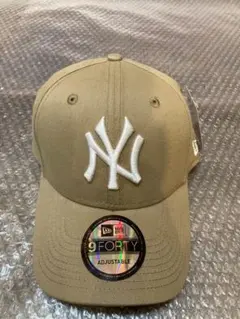 New Era NYロゴ Beige色White刺繍男女用キャップフリ➖サイズ