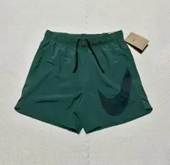 NIKE ランニングショートパンツ　インナー付　スウッシュ　グリーン 2イン1