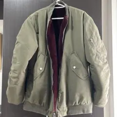 オリーブカラー ジャンパー・ブルゾン