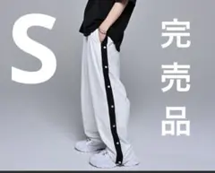ADRER フルスナップサイドラインデフォーメーションパンツ ホワイト×ブラックのサムネイル