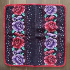 イヴサンローラン　タオルハンカチ　ローズ　YSL シュニール織り　バラ　花柄のサムネイル