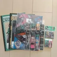 鬼滅の刃鉛筆＆消しゴム＆キャップ＆下敷き＆ノートセット