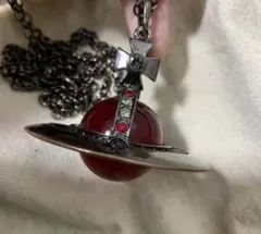 Vivienne Westwood⭐️スモールオーブネックレス/ガンメタ×レッド