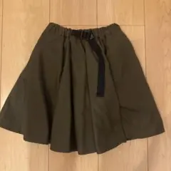 デビロック　オリーブ色 フレアスカート
