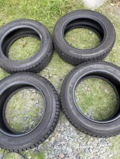 DUNLOPノーマルタイヤ145/70R12バリ山4本セット送料込み DUNLOPノーマルタイヤ145/70R12バリ山4本セット送料込み - メルカリ
