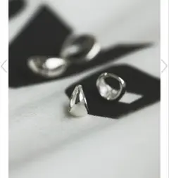 Whim Gazette Hoaw. Heart ピアス - メルカリ
