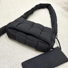 キルティングショルダーバッグ ブラック