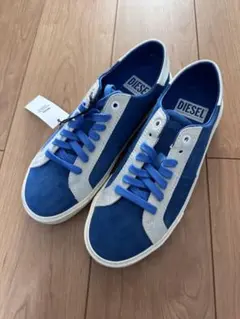 DIESEL 青白スニーカー