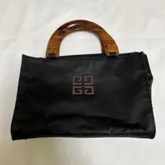 最安値 GYVENCHY ボストンドラムバッグ ロゴプリント ブラック - メルカリ