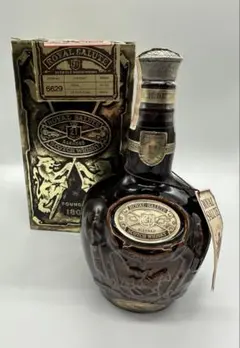 ROYAL SALUTE 32年 空き瓶 と化粧箱 - メルカリ