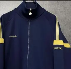 adidasオリジナル　トラックジャケット