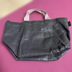 Item thumbnail for item 1e815198-696e-4164-b4bc-5ddd2db6ba00