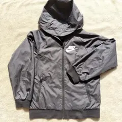 NIKE ジャケット パーカー　130-140cm