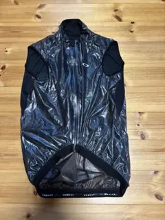 オークリー　レースフィット　ジレ　ヘルメット