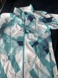 アンダーアーマー　ウインドブレーカー　UA