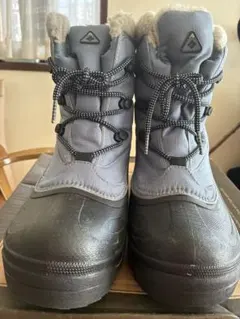 Columbia 防水スノーブーツ