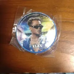 三代目　ELLY　カプセル　缶バッジ