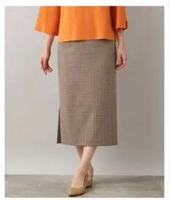 【新品タグ付き】UNTITLED　洗える チェックナロースカート