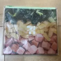 セブンイレブン HAPPYくじ スムージーフラットポーチ G賞