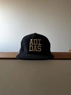 adidas 黒キャップ トレフォイルロゴ