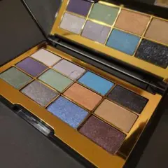 【8/6まで】 BOBBI BROWN アイシャドウパレットのサムネイル
