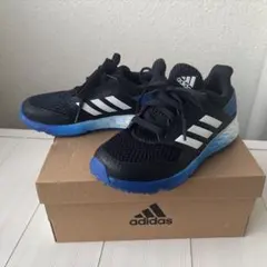 アディダスadidas スニーカー 18.5cm