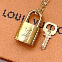 Z19【人気】LOUIS VUITTON☆カレイドV パトロック キーホルダー - メルカリ