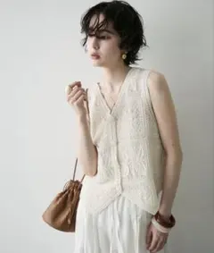 Trish コットン刺繍ベスト