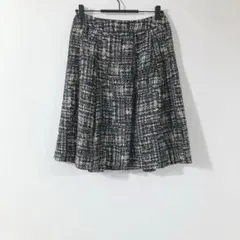 ⌘ COMME CA ISM ⌘ M 膝丈 スカート 総柄